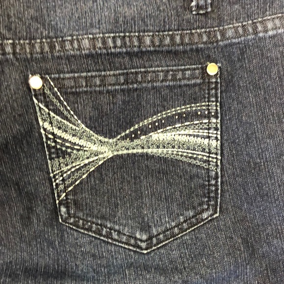 Christopher & Banks Pants with Bling Pockets Size 12 Short - Picture 2 of 5